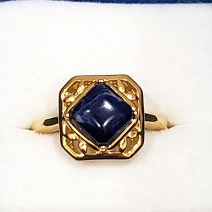"Simply Solitaire" Sodalite cabochon ring in 18K Yellow Gold over 925 SS sz 8